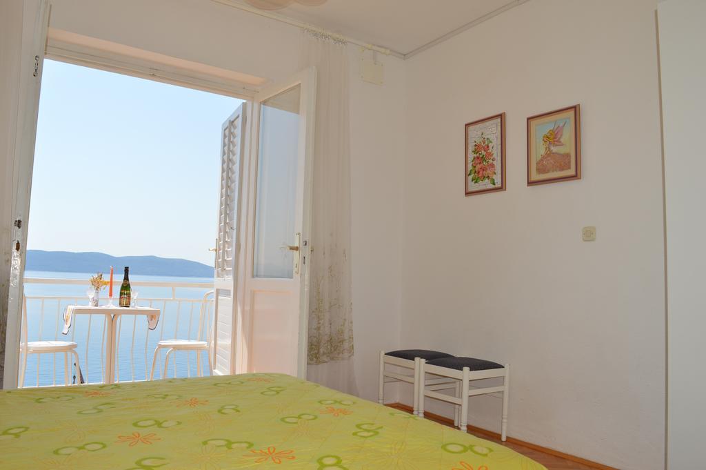 Apartments Majstrovic Живогоще Екстер'єр фото
